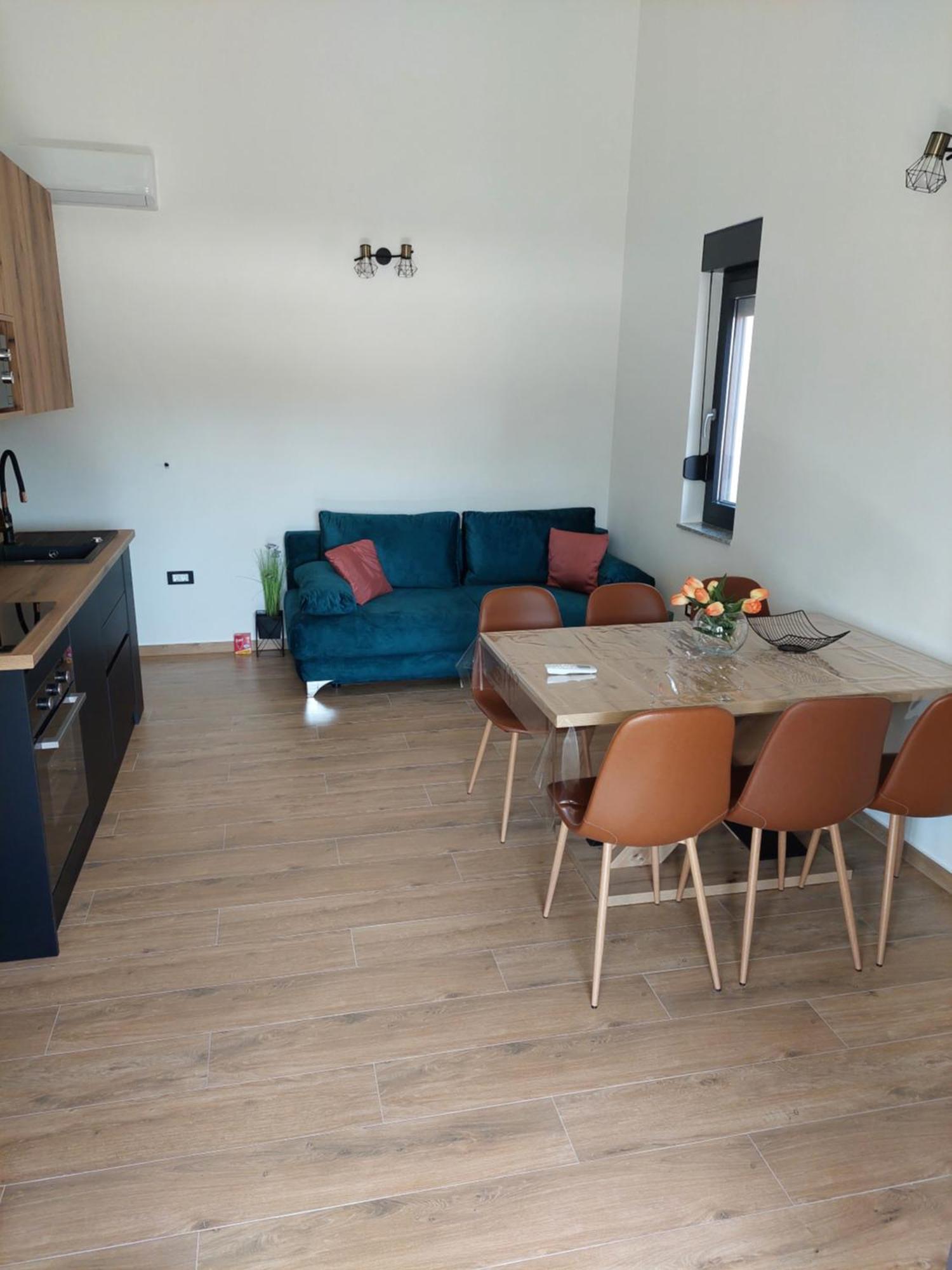 Apartmani Karla Paklenica Starigrad Exterior photo