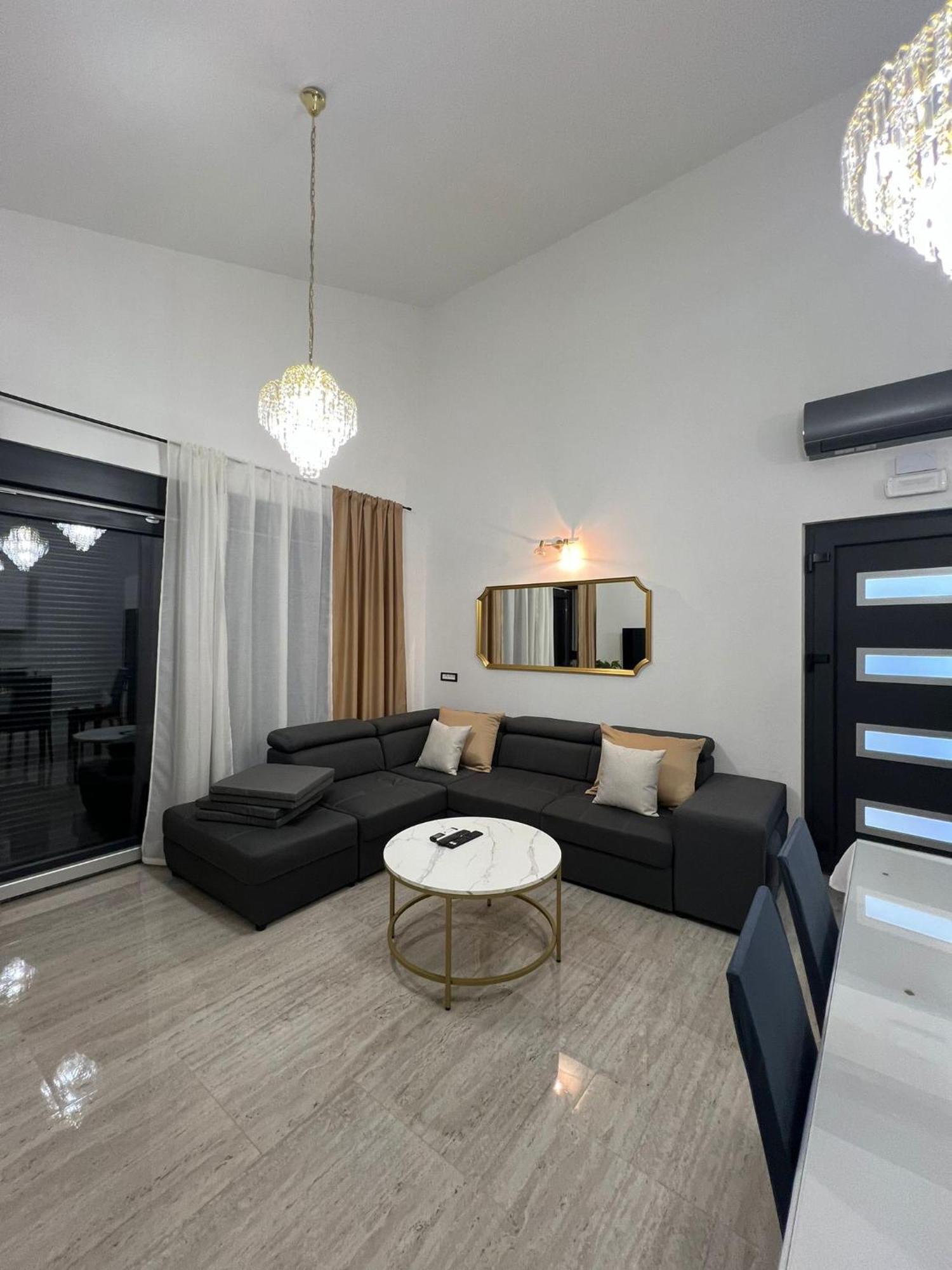 Apartmani Karla Paklenica Starigrad Exterior photo